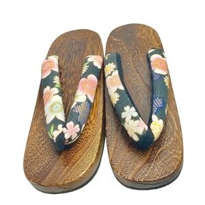 🎎 GETA Japanese Clogs Slippers Kid/woman Sandals in Cherry Blossom - Size 6